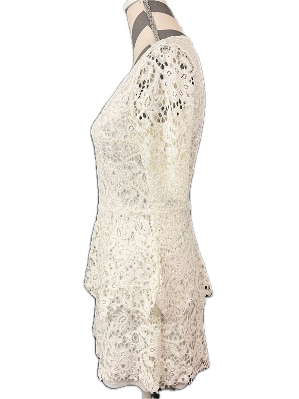 Missguided Lace Tiered Mini Dress – Size 6 - Picture 8 of 11